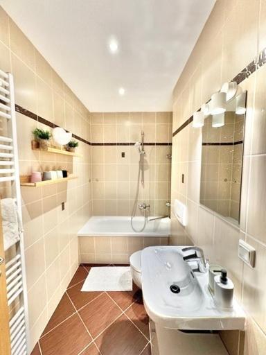Holiday Appartement,Kostenfrei Parkplatz,Innenstadt,3 Bdr,6 Personen,Babybett Bautzen Exterior foto